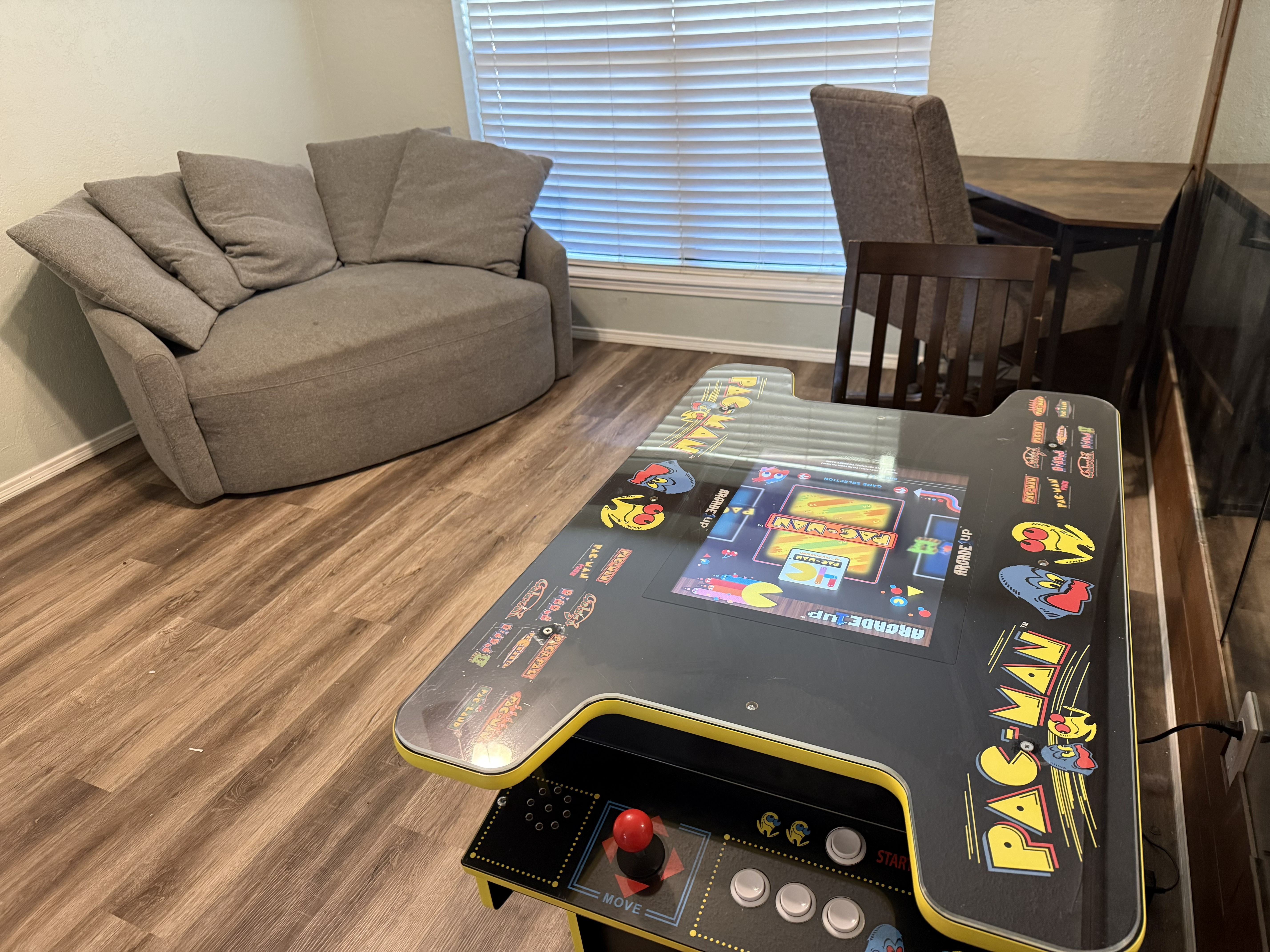 Game room with arcade table