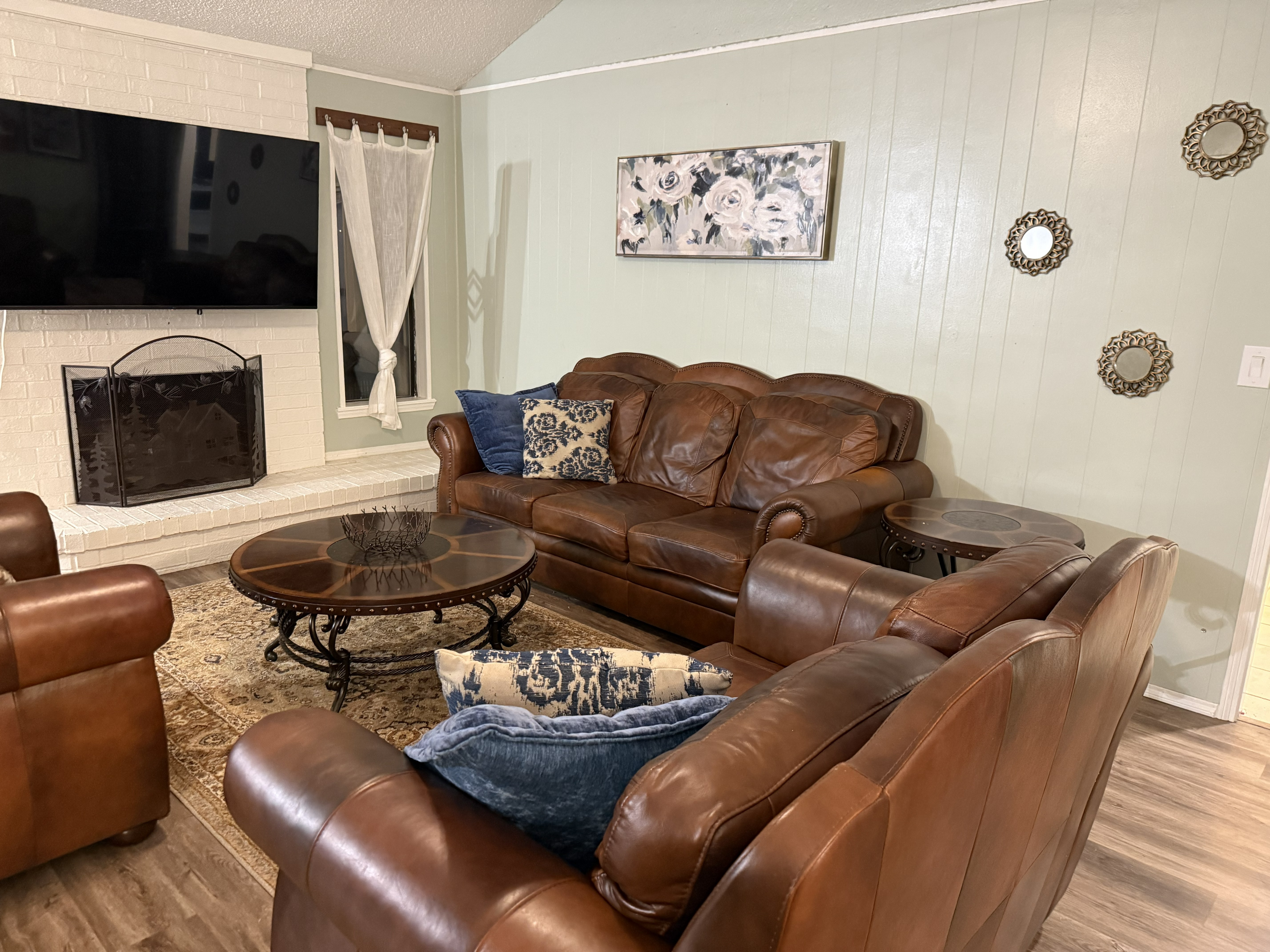 Modern living room