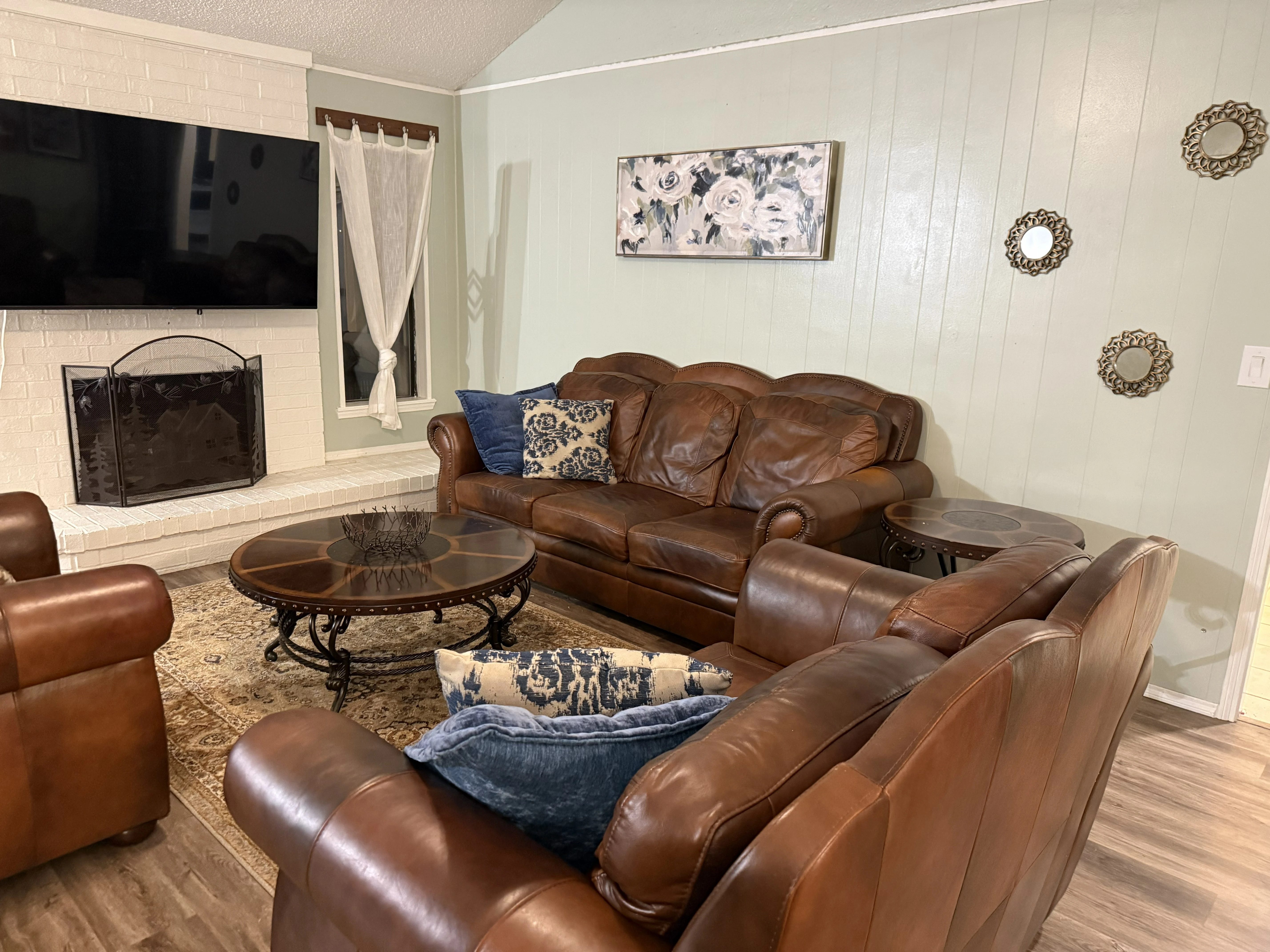 Modern living room